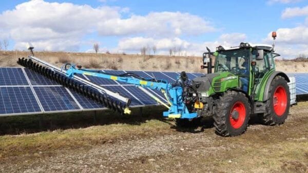 Solar-Panel-cleaner-tractors-india